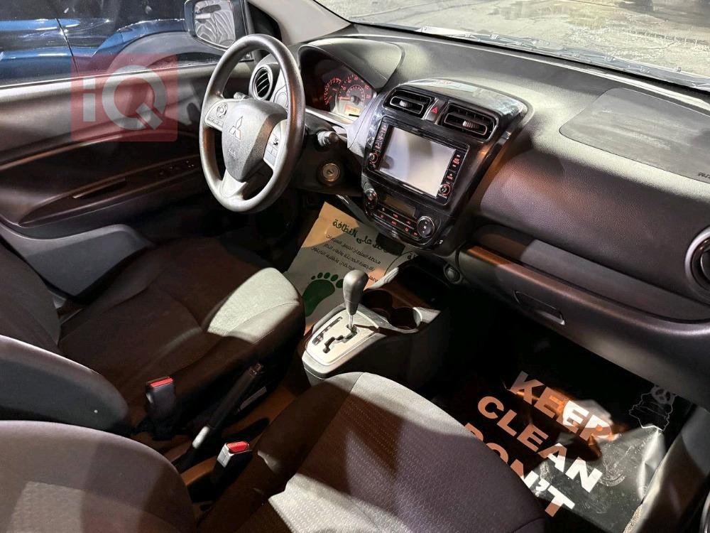 Mitsubishi Mirage G4